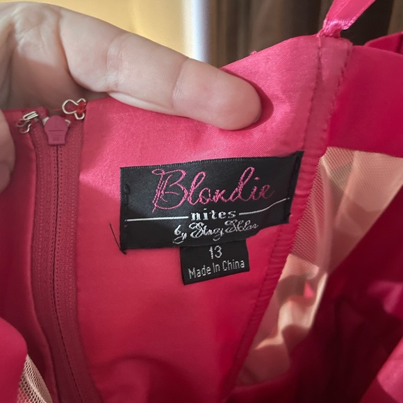 Off the Shoulder Pink Dress - Picture 2 of 7